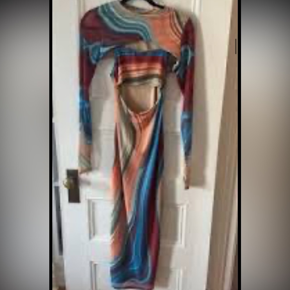 AFRM Revolve Matera Swirl-Striped Maxi Dress in Blue Abstract NWT Small - Picture 7 of 12